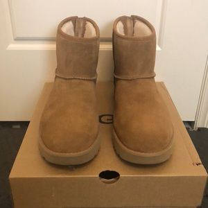 Ugg Classic Mini Logo Zip